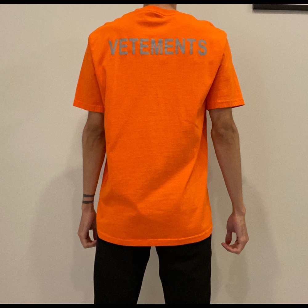 Vetements Orange Reflective Staff T-Shirt Size Medium Tee